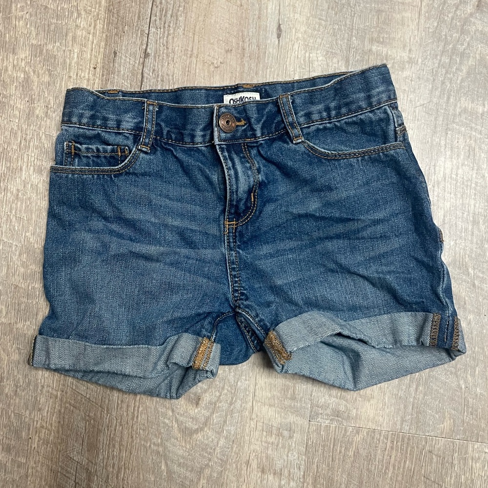 Kids’ cuffed jean shorts